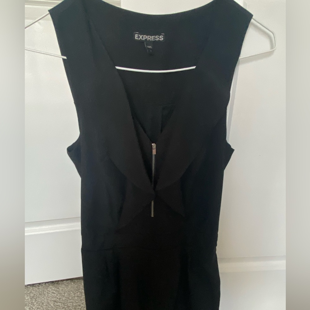 Express Romper - Picture 2 of 3